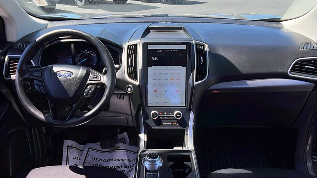 Used 2022 Gray Ford SE image 21