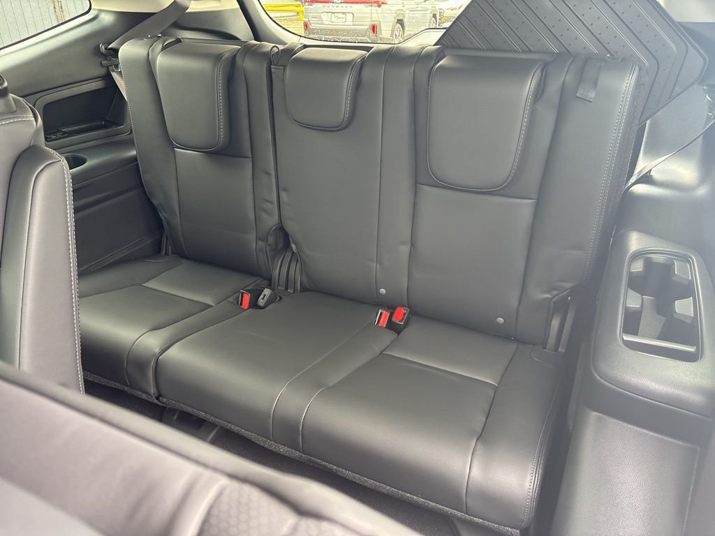New 2026 ICE SILVER METALLIC Subaru Limited 7-Passenger image 13