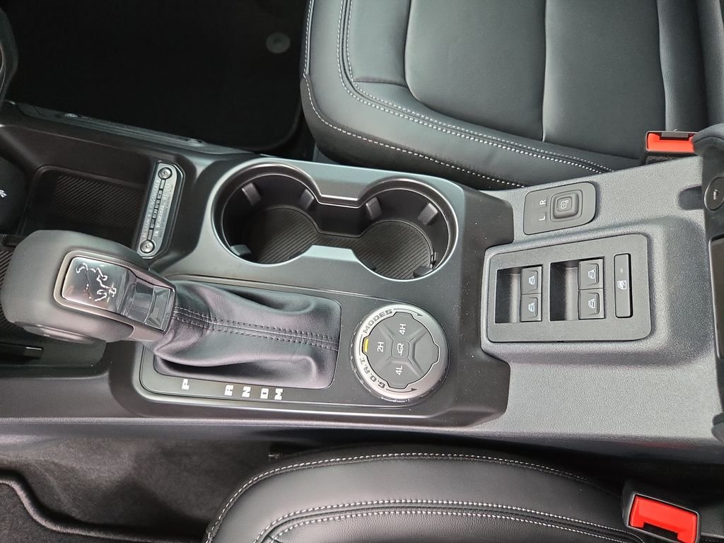New 2026 Avalanche Gray Ford Outer Banks® image 24