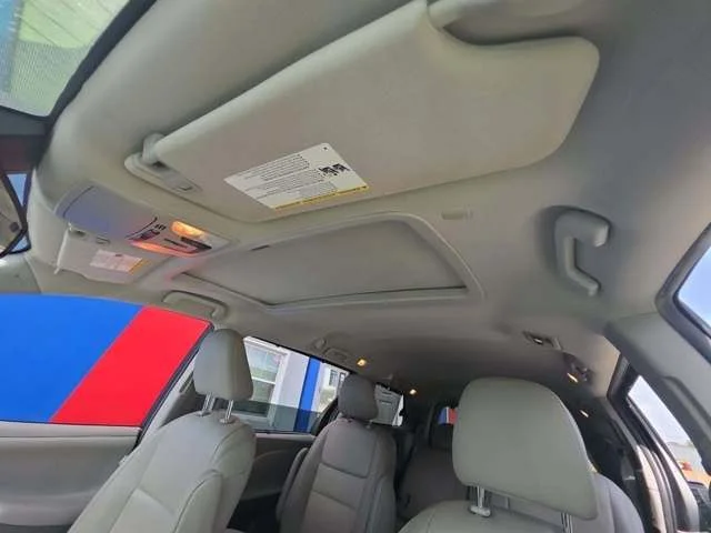 Used 2020 Black Toyota XLE image 10