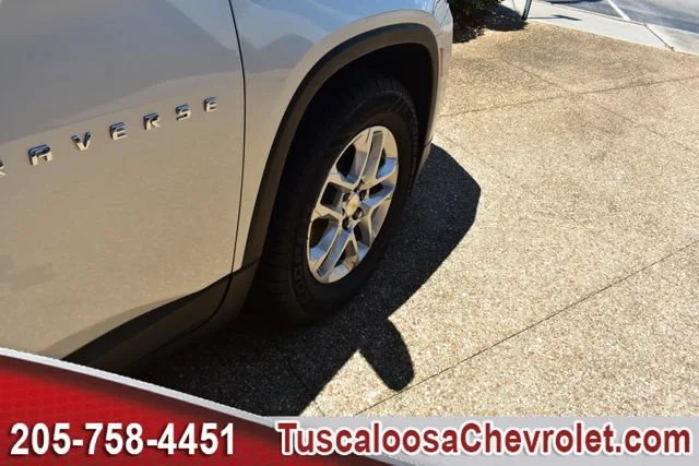Certified Used 2022 SILVER ICE METALLIC Chevrolet LS image 15