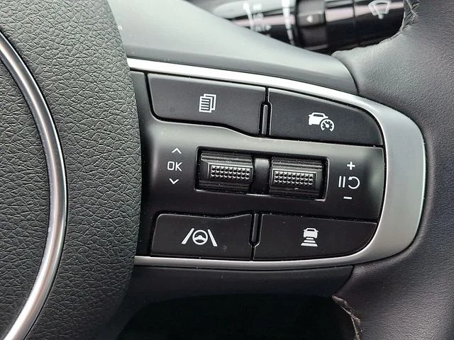 Used 2025 Blue Kia GT-Line image 28