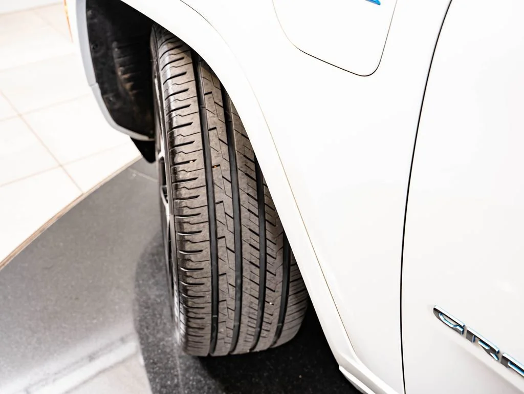Used 2022 Bright White Clearcoat Jeep Summit Reserve 4xe image 53