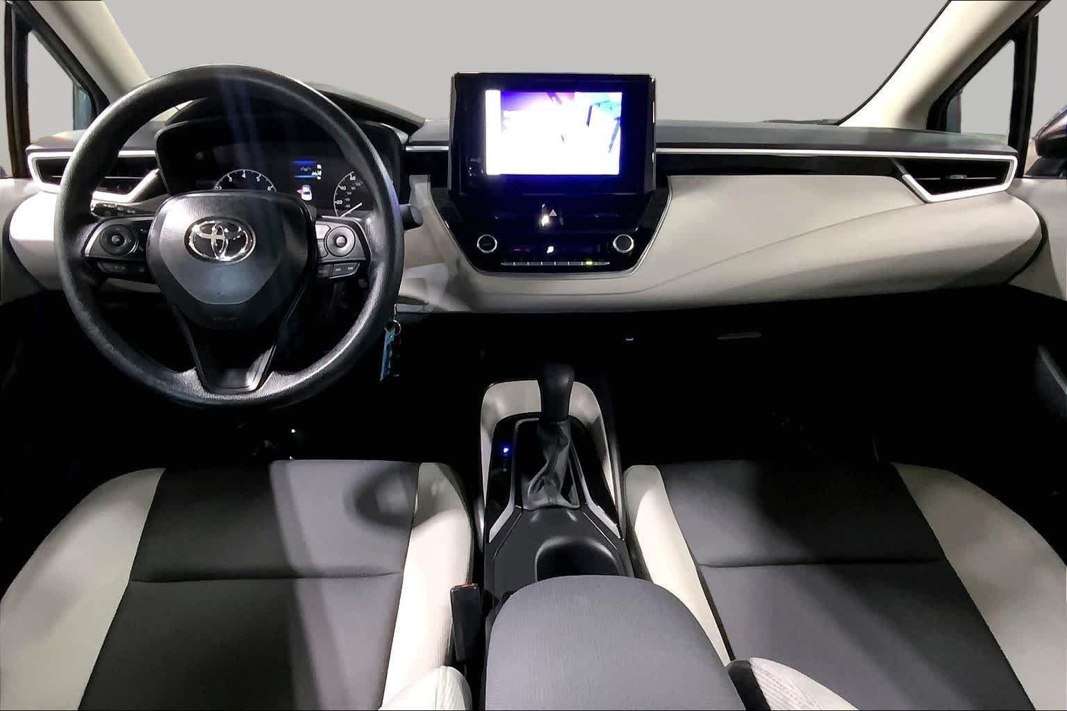 Used 2025 Celestite Toyota LE image 16