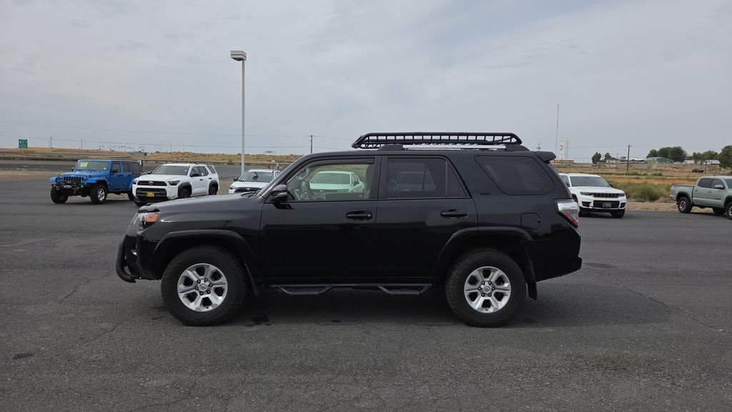 Used 2019 Black Toyota SR5 Premium image 14
