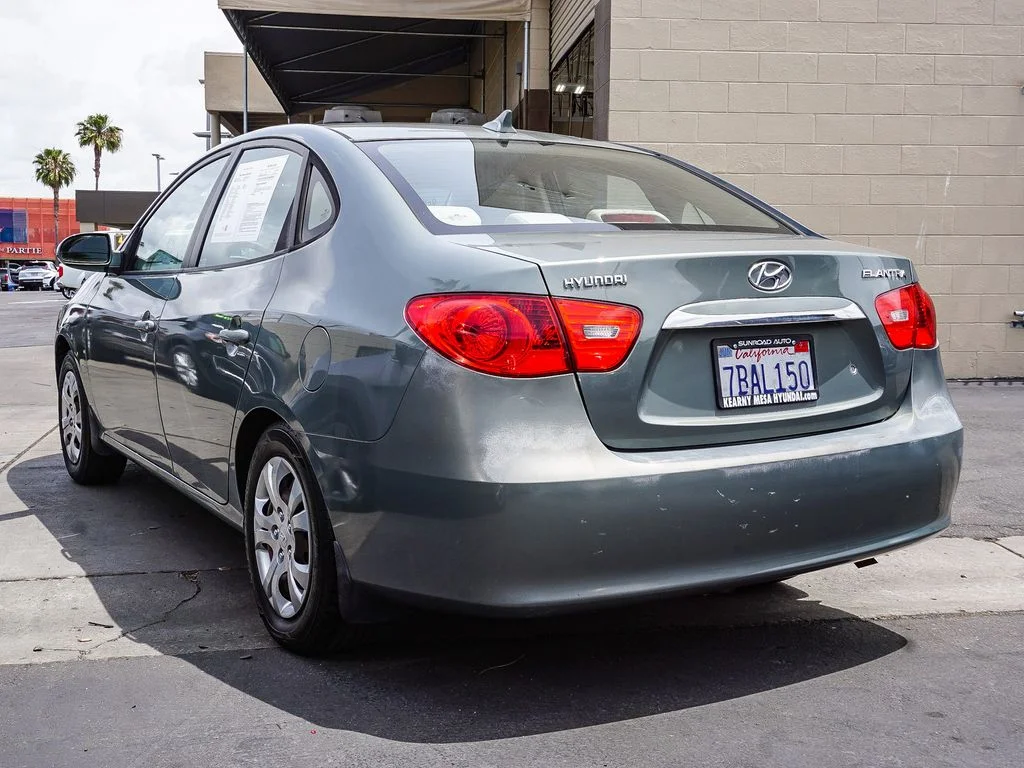 Used 2010 Beige Hyundai GLS image 5