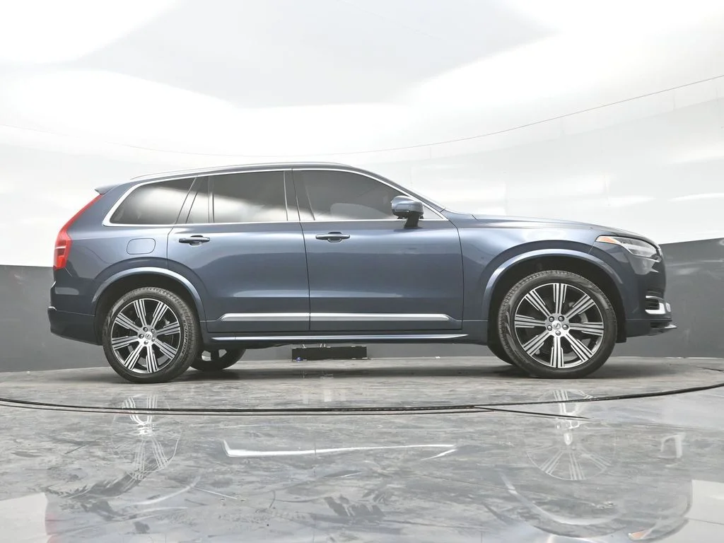Certified Used 2025 Denim Blue Volvo Core image 30