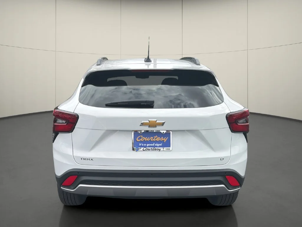 New 2026 Summit White Chevrolet LT image 6