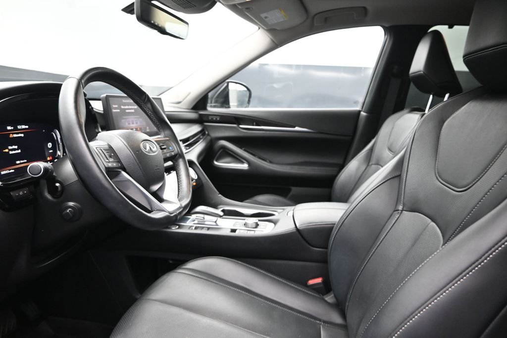 Certified Used 2023 Blue INFINITI Sensory image 12