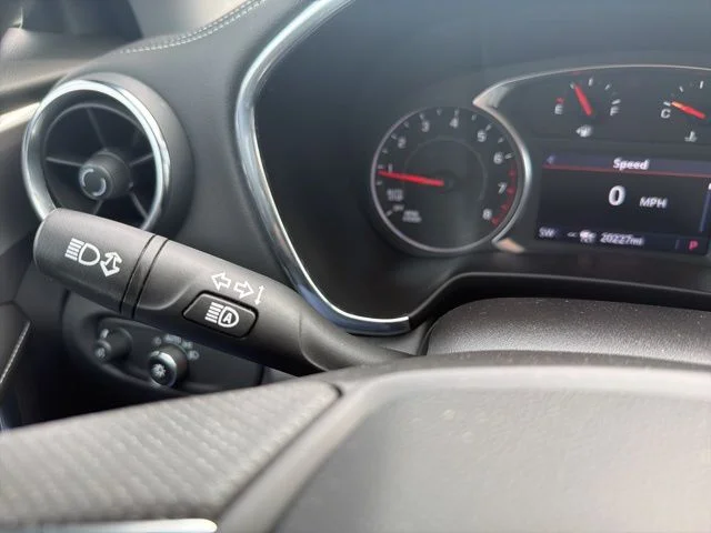 Used 2024 White Chevrolet LT image 10