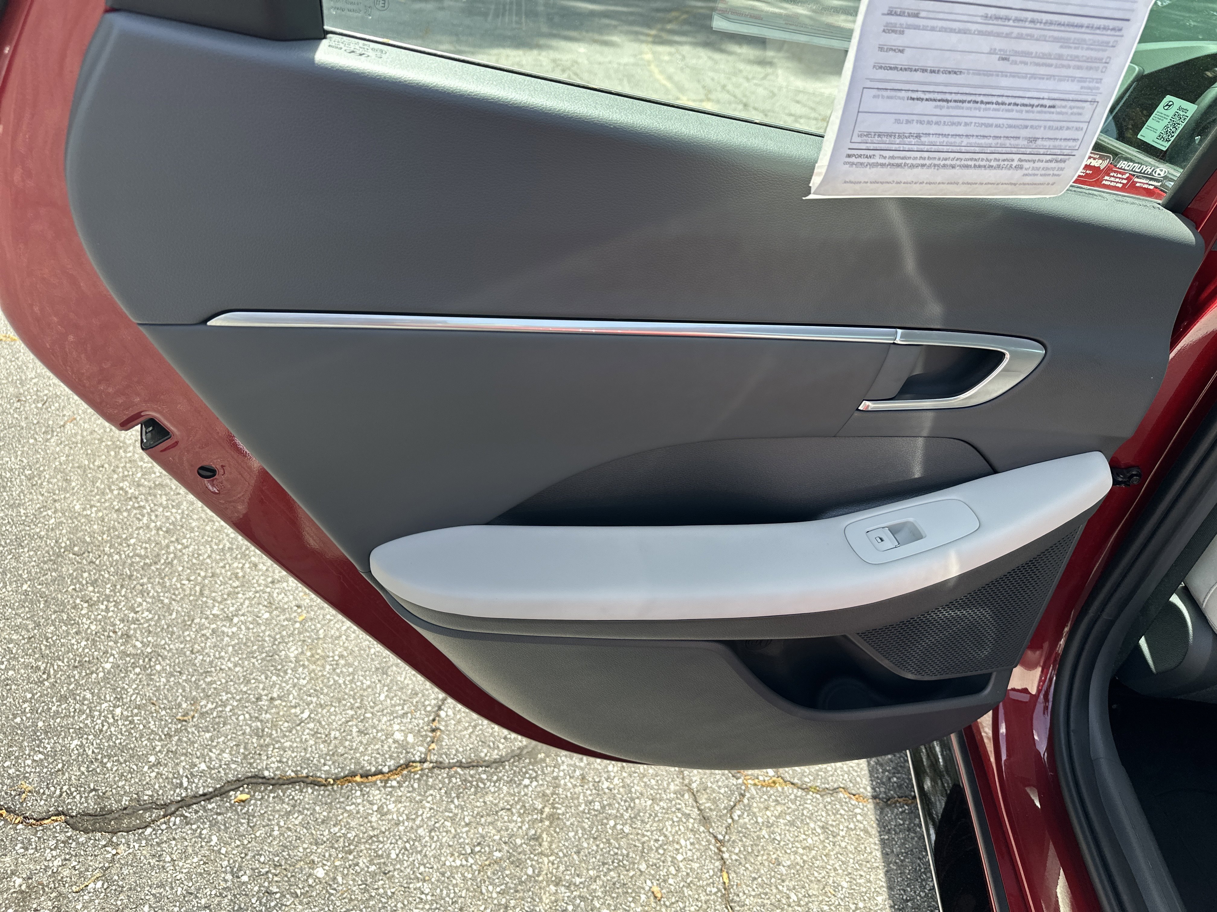 Used 2023 Ultimate Red Hyundai SEL image 28