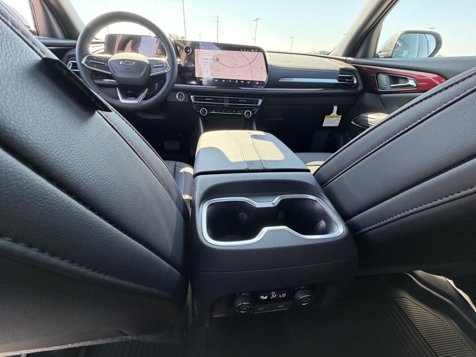 2026 Chevrolet Traverse Z71 - Photo 22