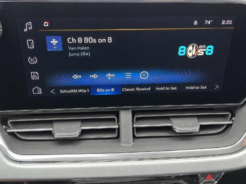 2026 Chevrolet Trax LT - Photo 17