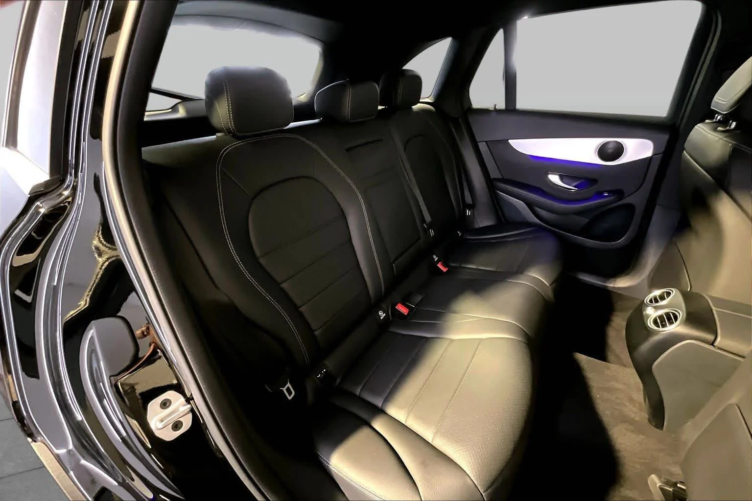 Certified Used 2022 Black Mercedes-Benz GLC 300 image 20