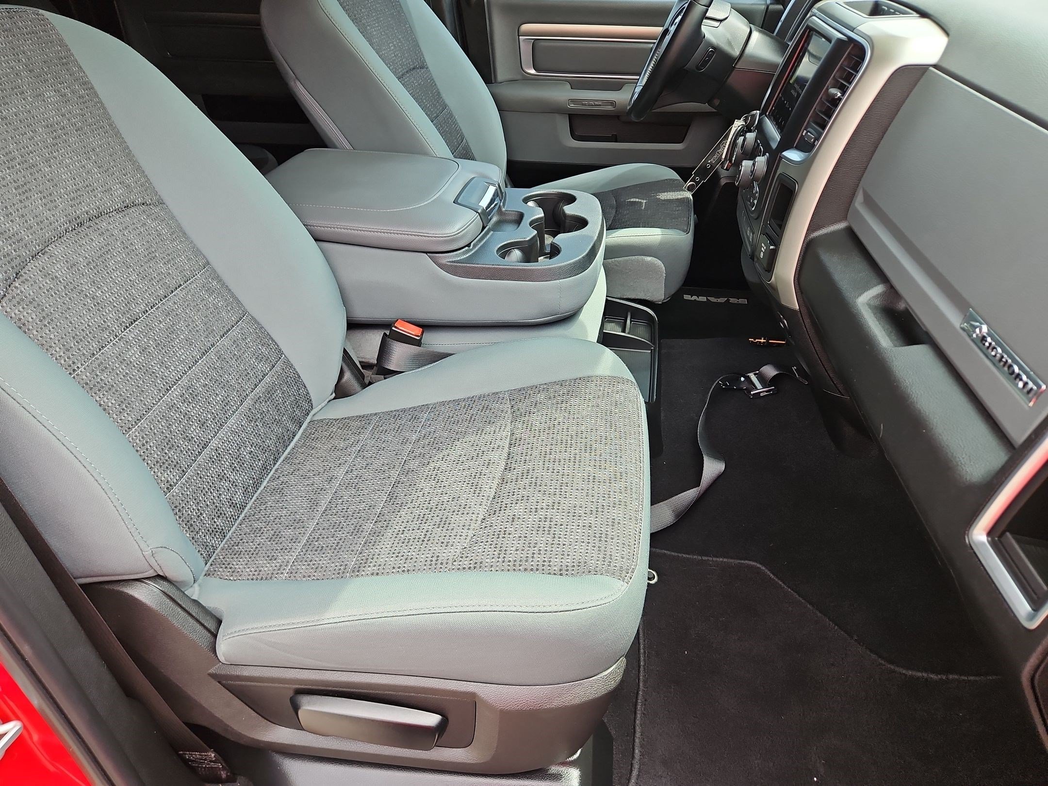 2019 RAM Ram 1500 Classic Big Horn - Photo 27