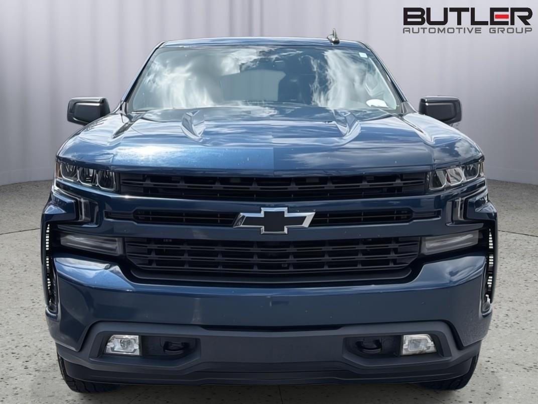 Used 2019 Northsky Blue Metallic Chevrolet RST image 9