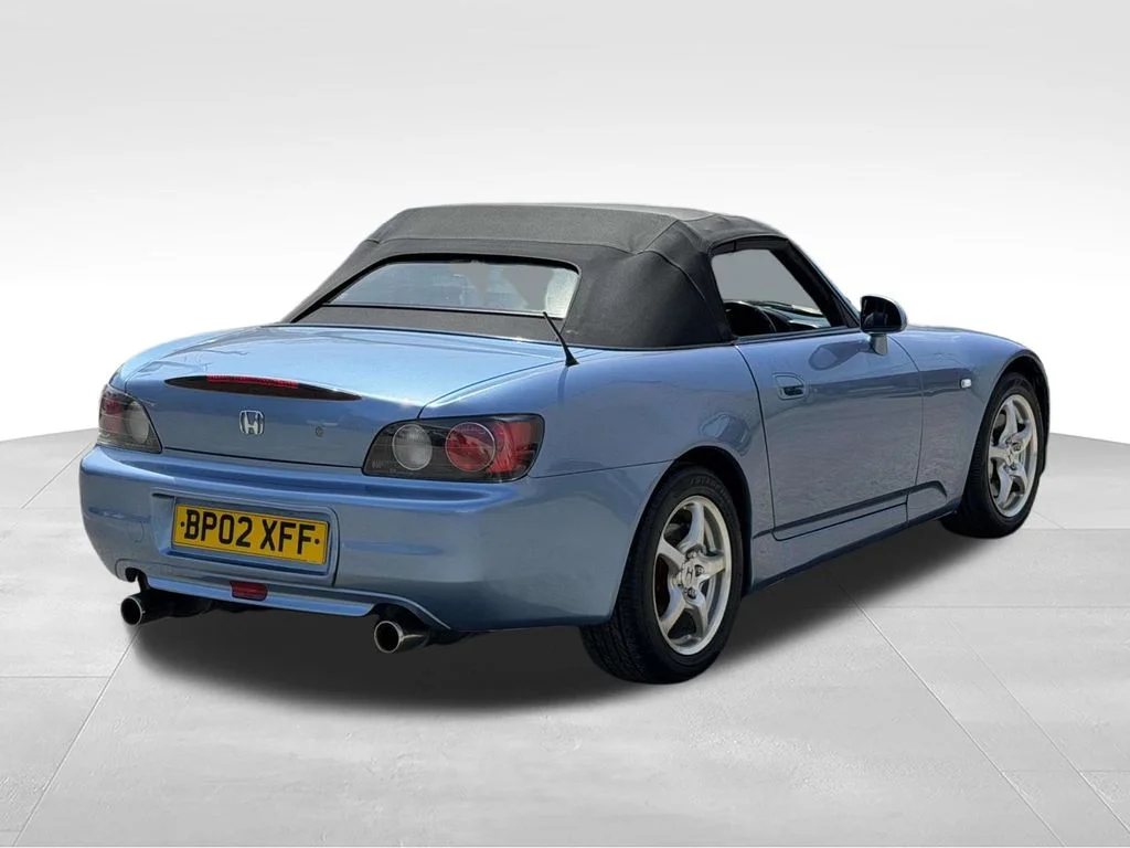 Used 2002  Honda S2000 image 9