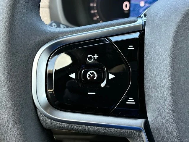 New 2026 Crystal White Volvo Plus image 11