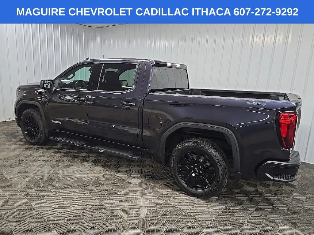 Used 2022 Silver GMC Elevation image 4