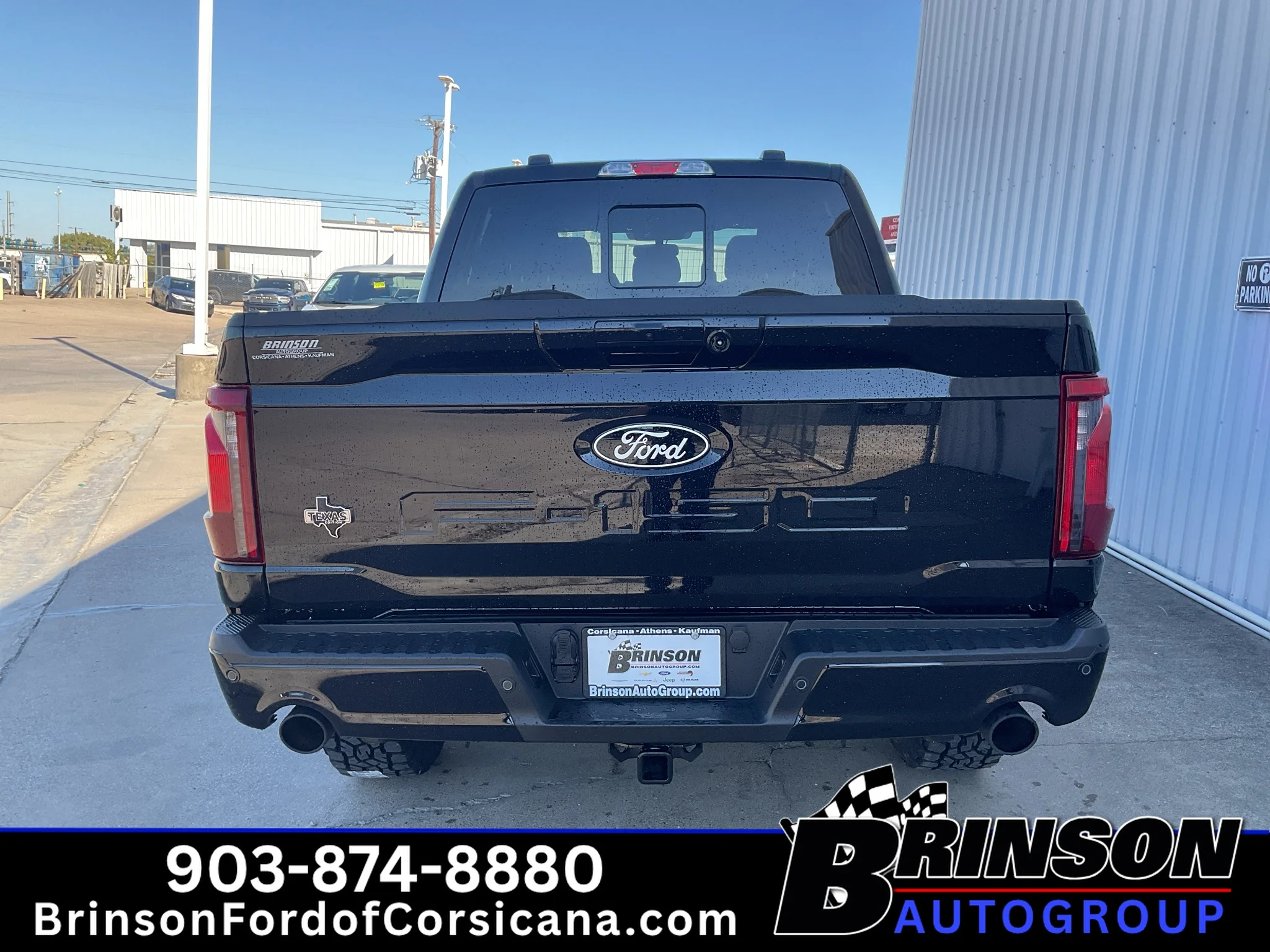 New 2026 Agate Black Metallic Ford XLT image 4