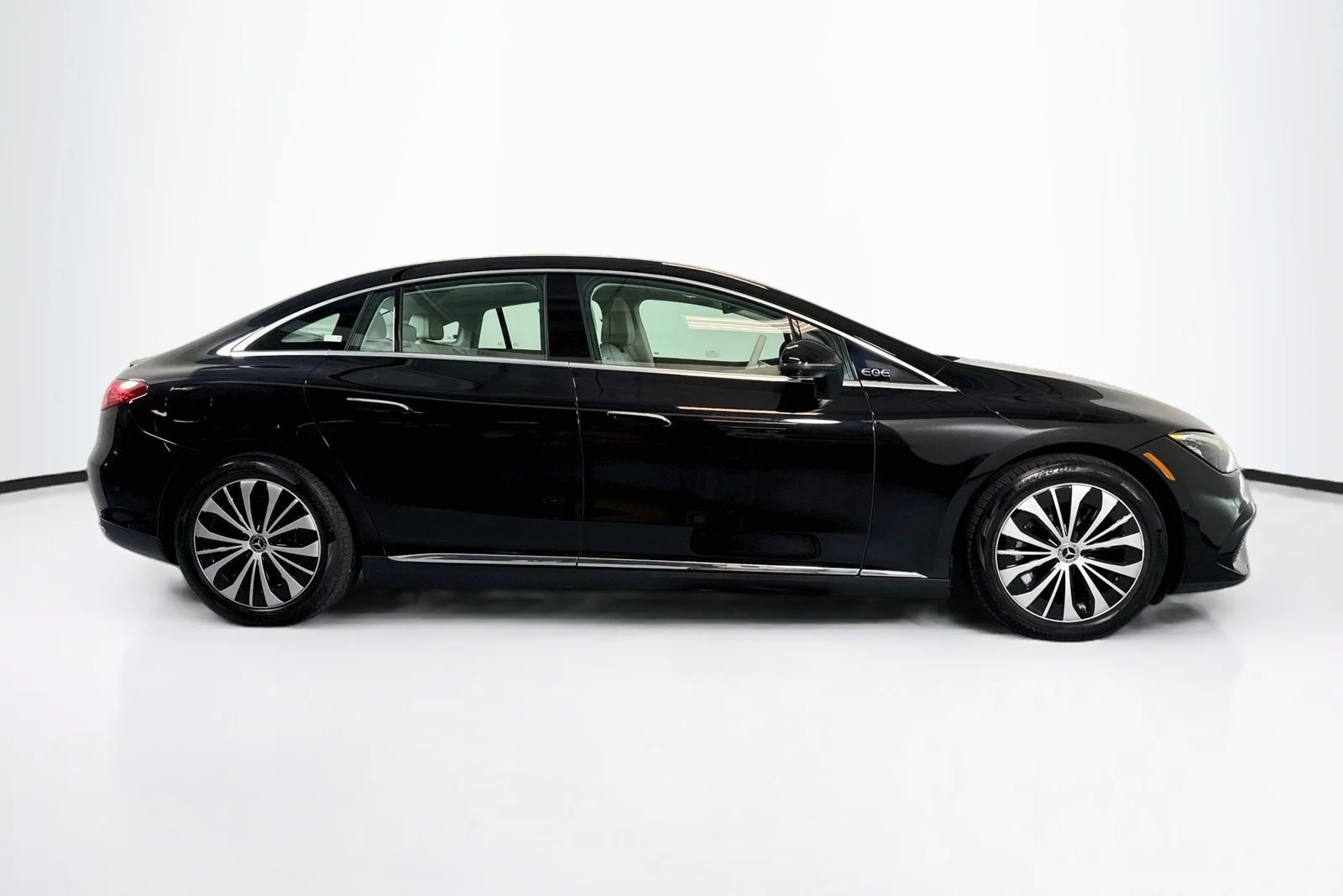 Used 2023 Obsidian Black Metallic Mercedes-Benz EQE 350 image 4