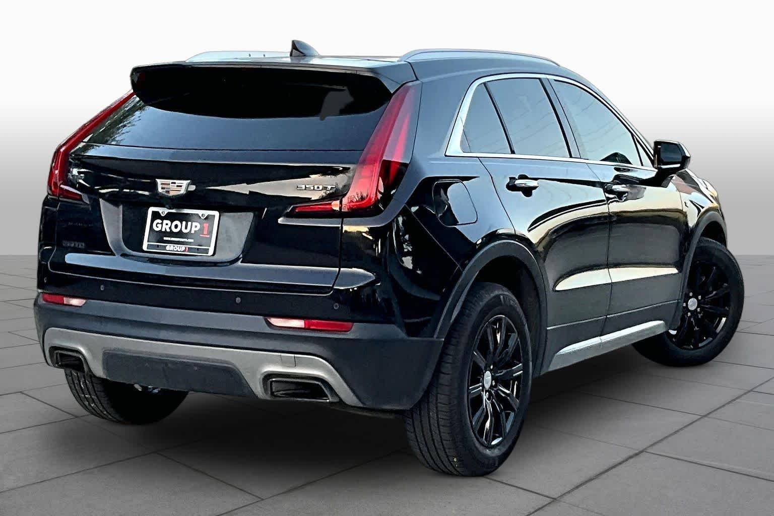 Used 2020 Stellar Black Metallic Cadillac FWD Premium Luxury image 12