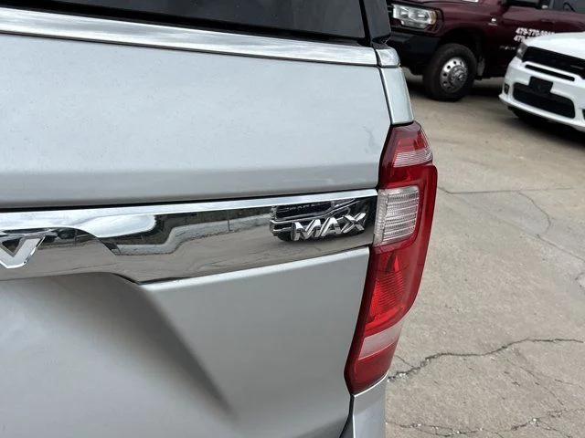Used 2018 Silver Ford XLT image 6