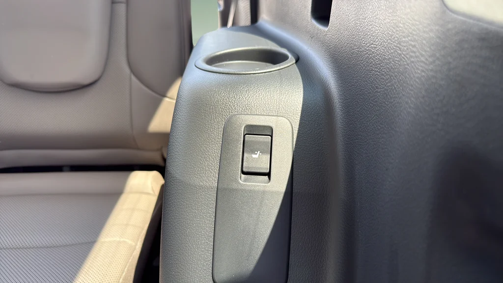 Certified Used 2022  Lexus 460 image 19
