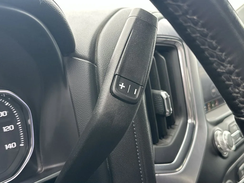 Used 2021 Black GMC SLT image 14