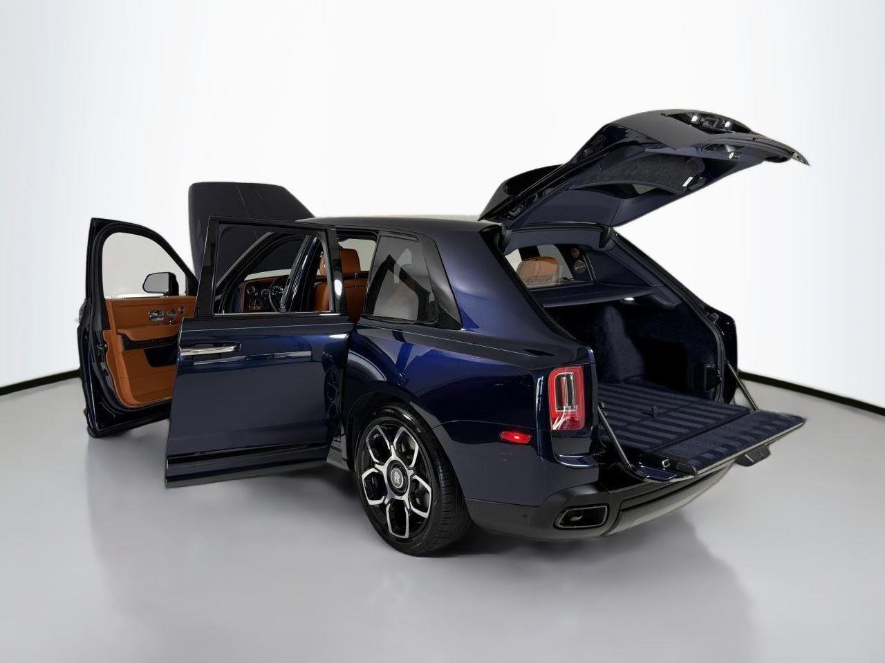 Used 2022 Midnight Blue Rolls-Royce Black Badge | Executive Rear Seating | Rear Entertainment image 53
