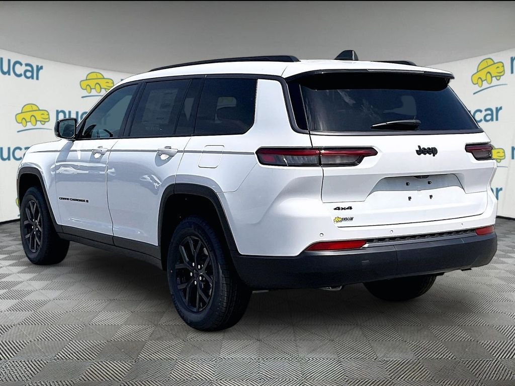 New 2026 Bright White Clearcoat Jeep Laredo image 4