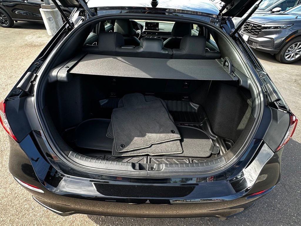 Used 2023  Honda Sport image 10