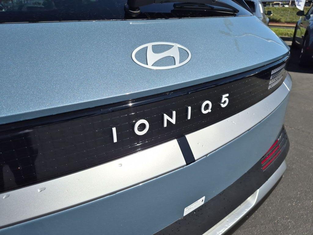 New 2026 Blue Hyundai SEL image 10