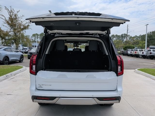 Certified Used 2025 Oxford White Ford Platinum image 14