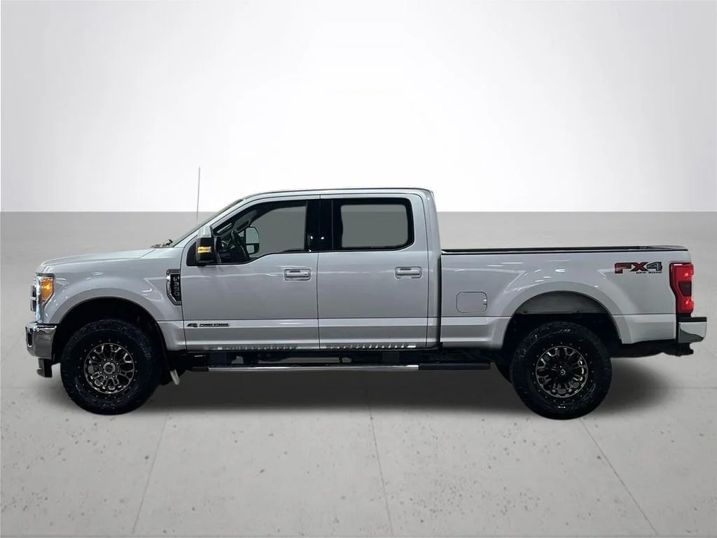 Used 2017 Silver Ford Lariat image 13