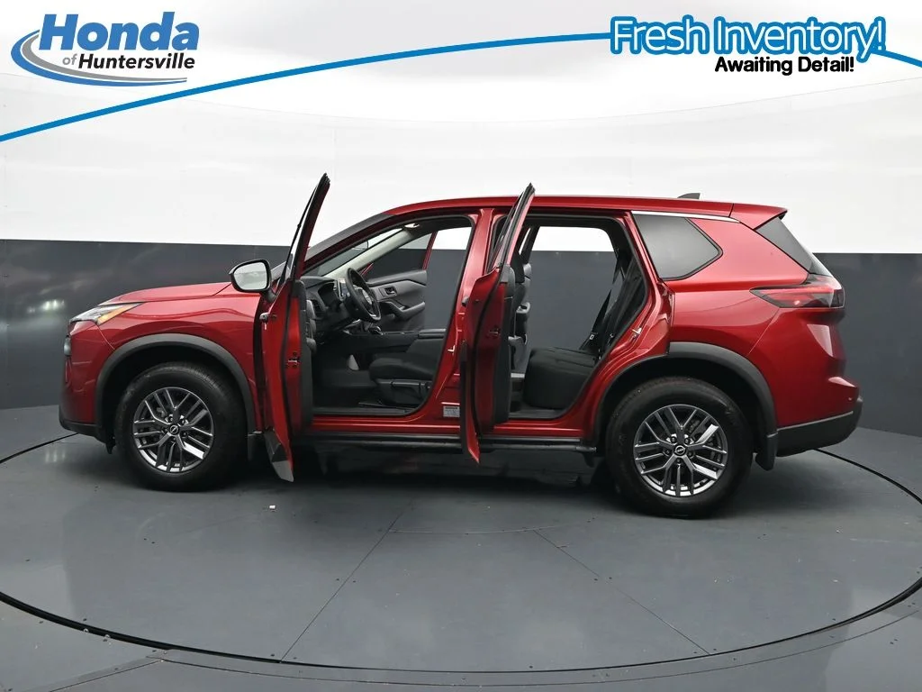 Used 2024 Scarlet Nissan S image 39