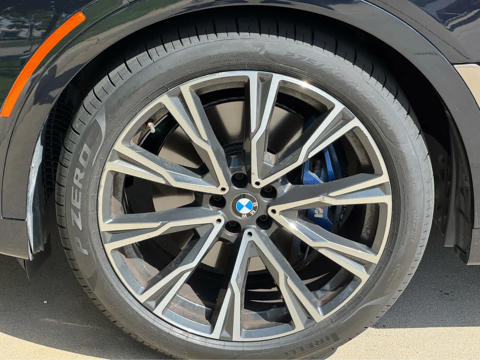 Used 2021 Carbon Black Metallic BMW M50i image 10