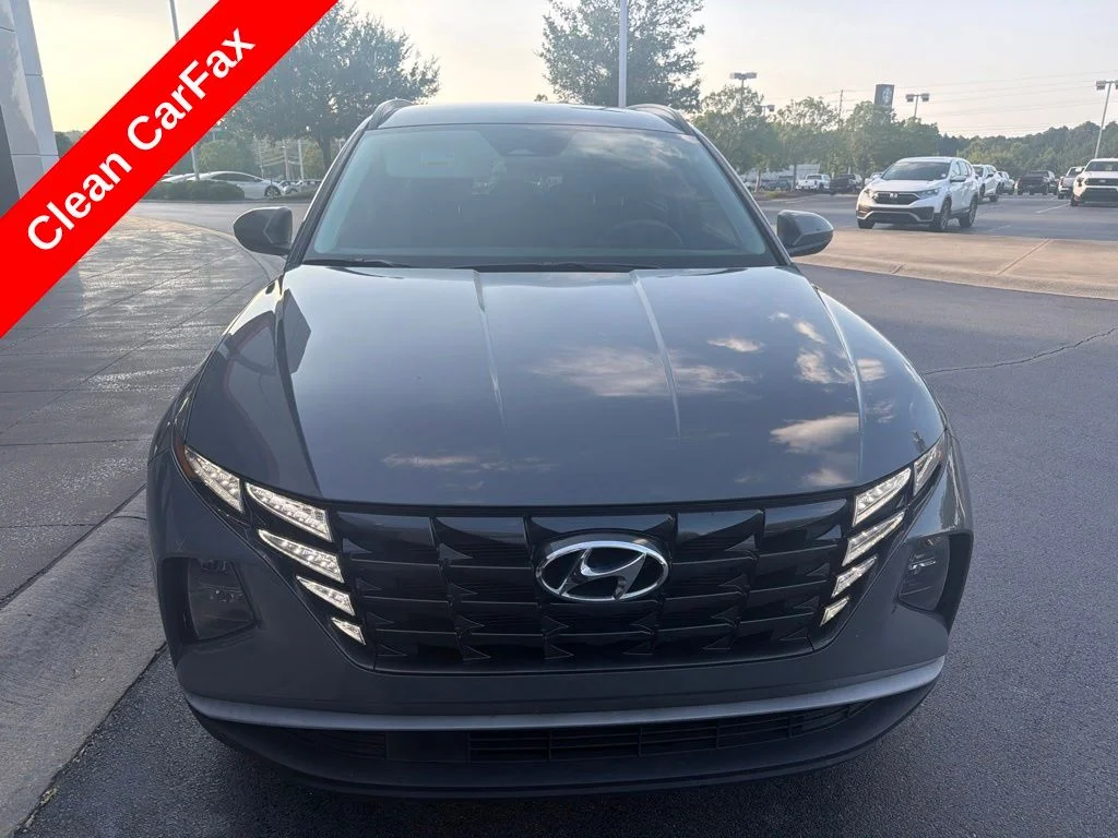 Used 2024 Gray Hyundai SEL image 4