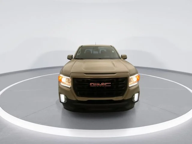 Used 2021 Beige GMC Elevation image 7