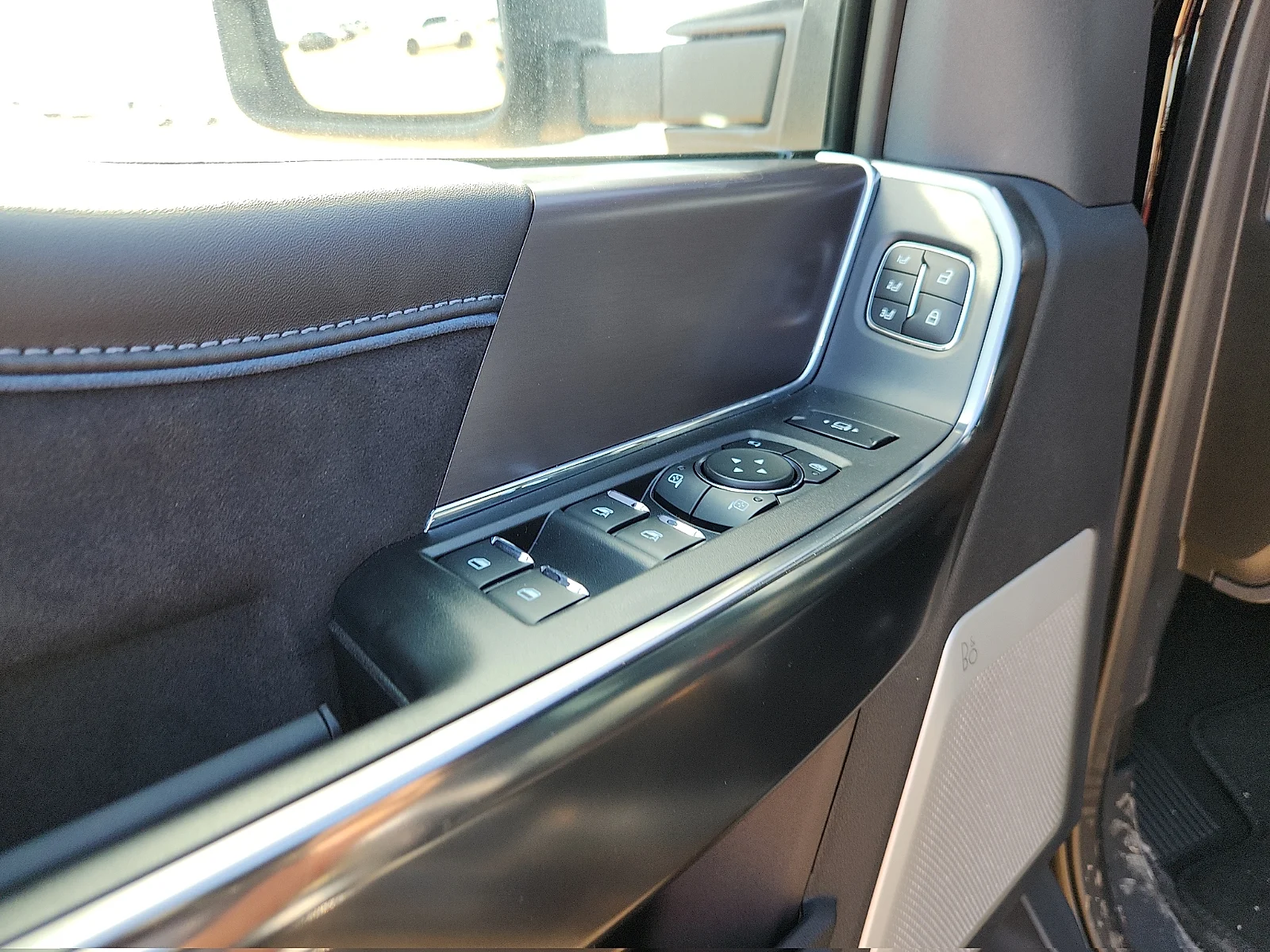 New 2026 Agate Black Metallic Ford F-250® Platinum® image 15