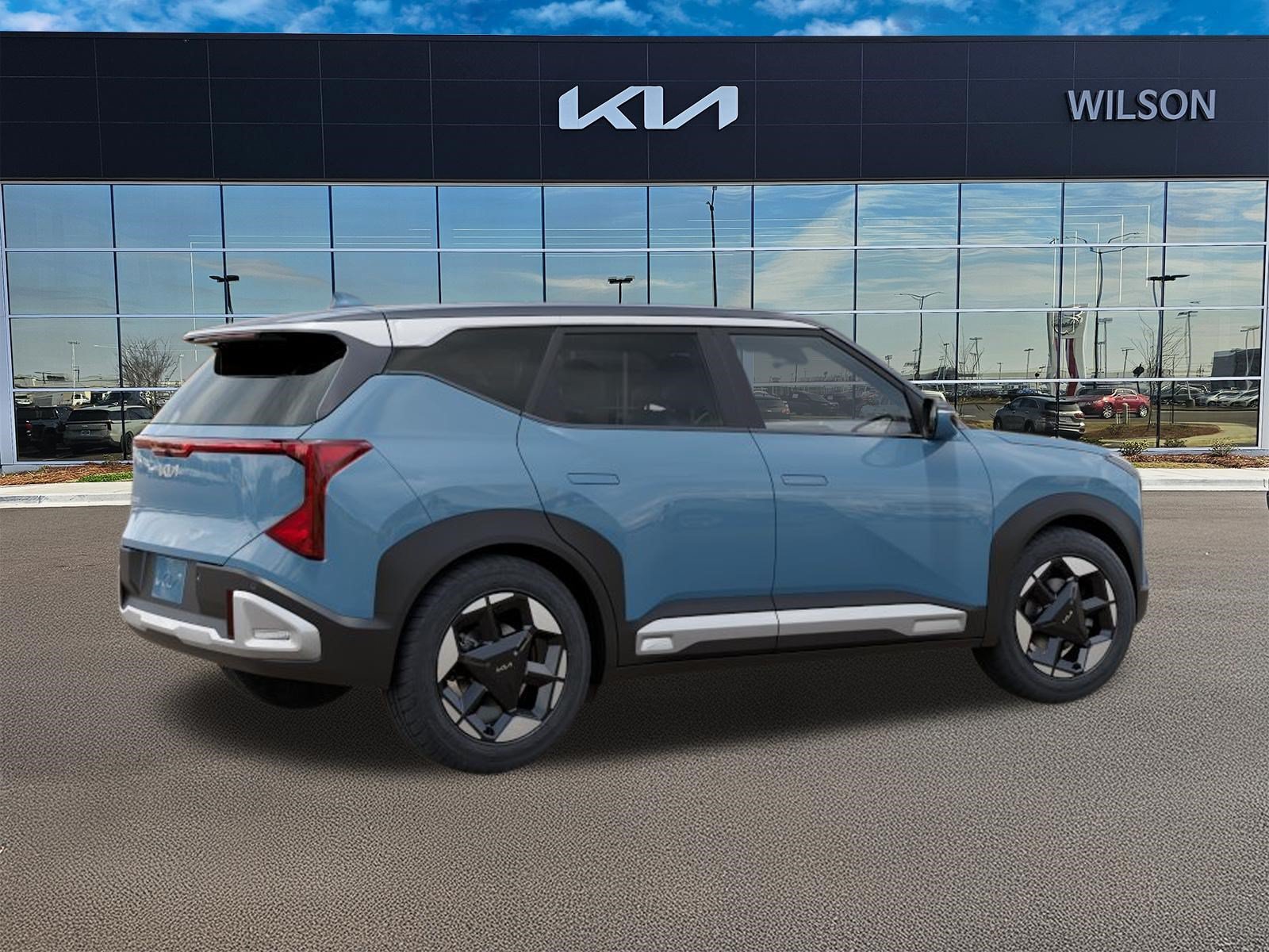 New 2027 Frost Blue / Black Roof Kia S image 6
