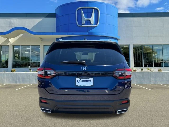 Used 2025 Blue Honda Sport image 3