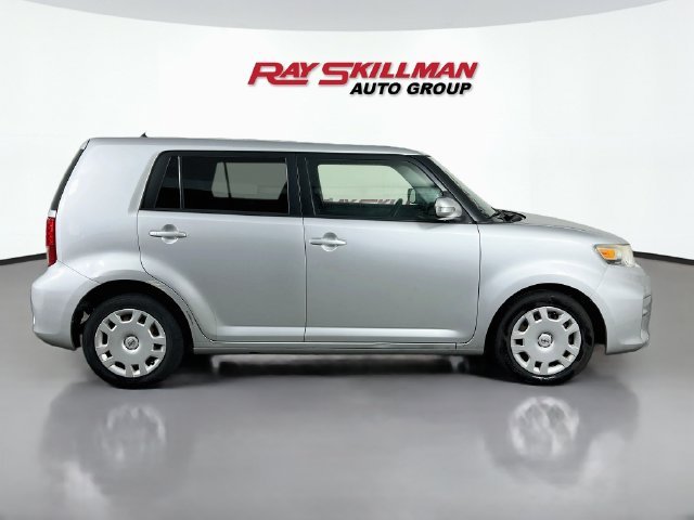 2015 Scion xB Base - Photo 8