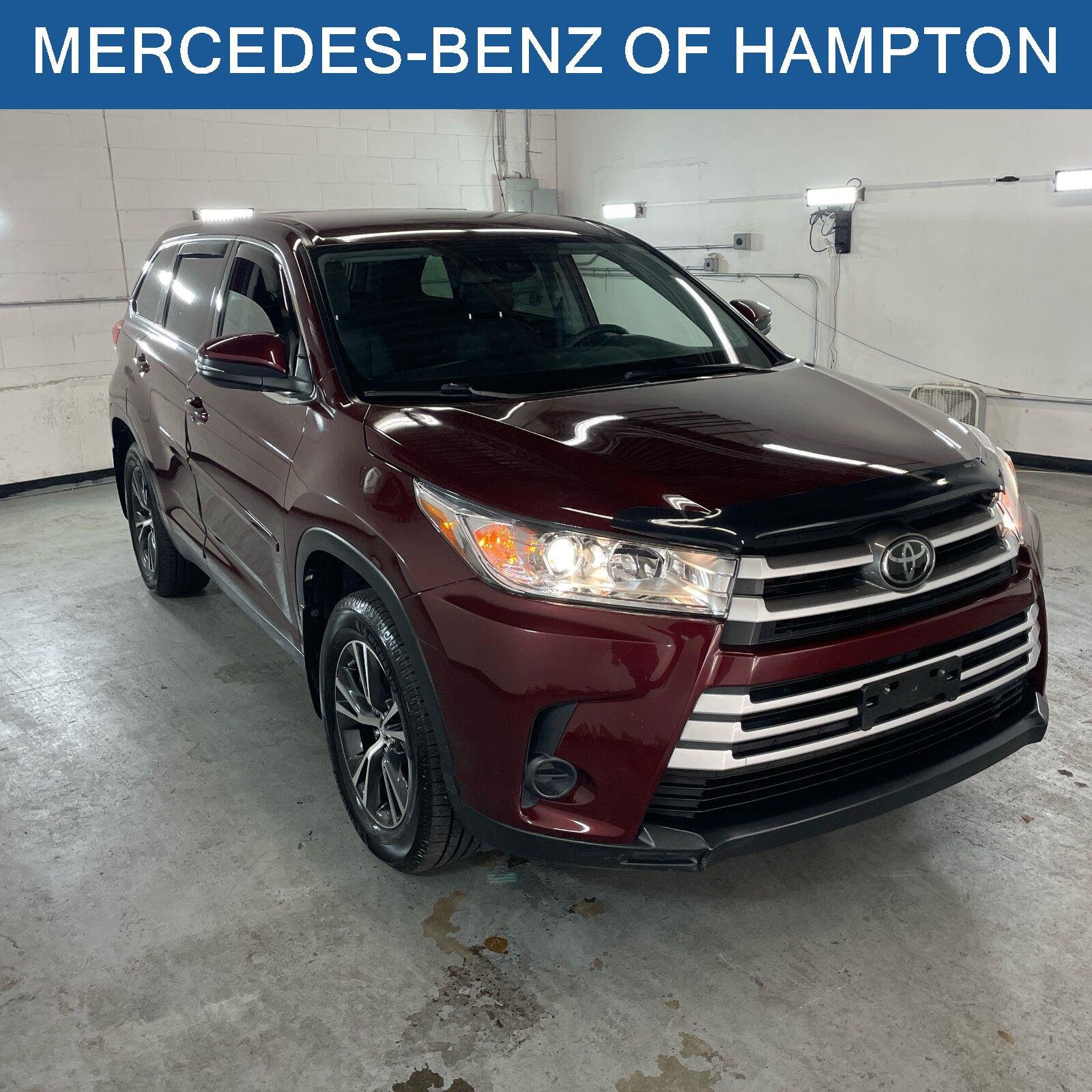 Used 2019 Ooh La La Rouge Mica Toyota LE image 1