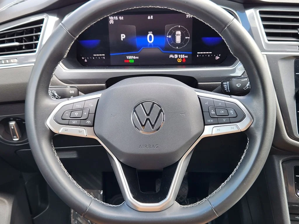 Used 2022 Blue Volkswagen 2.0T SE image 22