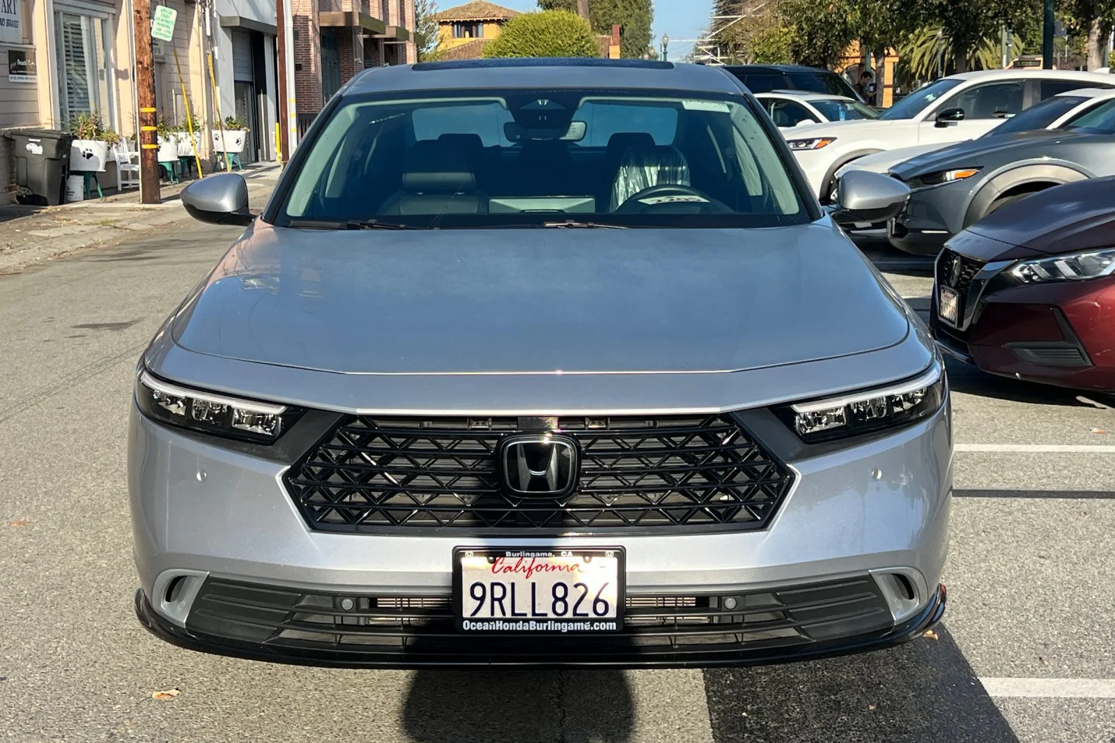 Certified Used 2024 Solar Silver Metallic Honda Touring image 3