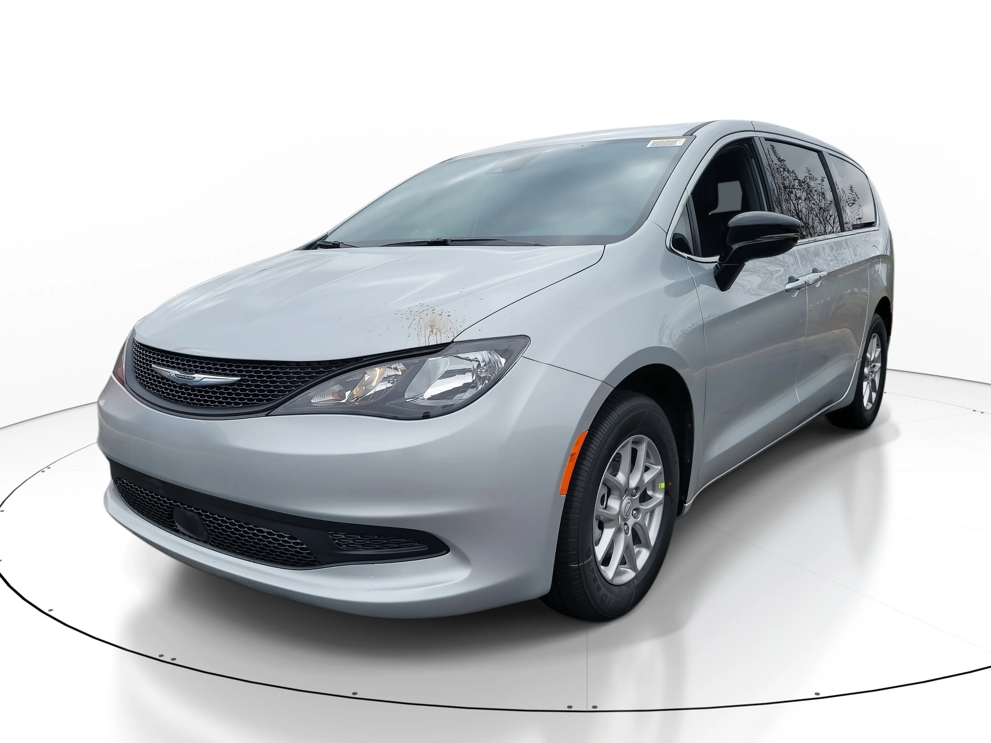 New 2026 Silver Mist Clearcoat Chrysler LX image 4