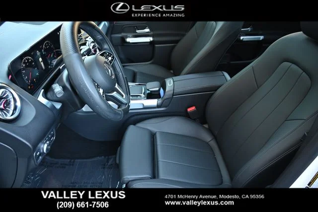 Used 2023 White Mercedes-Benz GLB 250 image 14