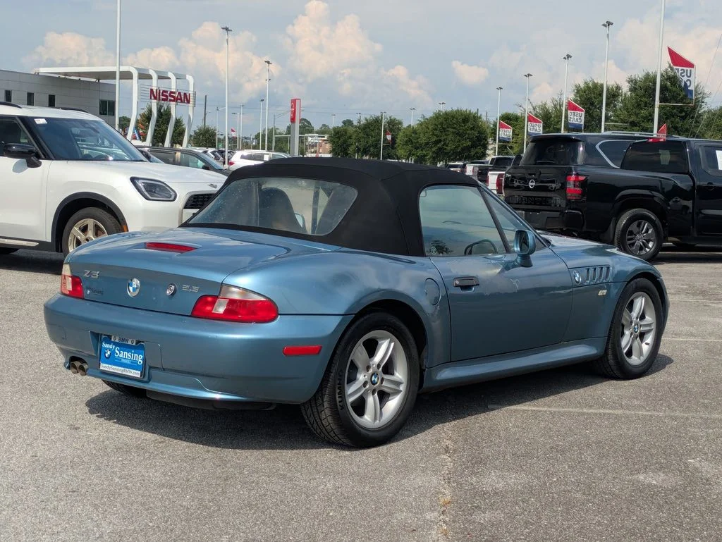 Used 2000 Blue BMW 2.3 image 5
