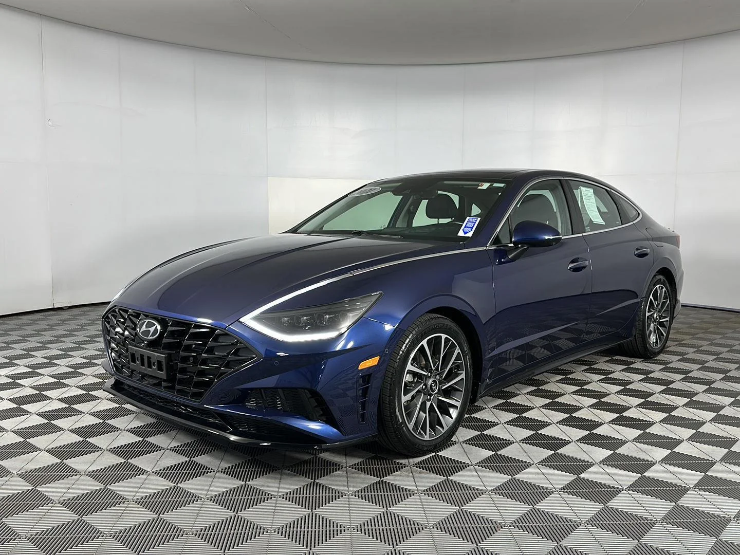 Used 2021 Stormy Sea Hyundai Limited image 3